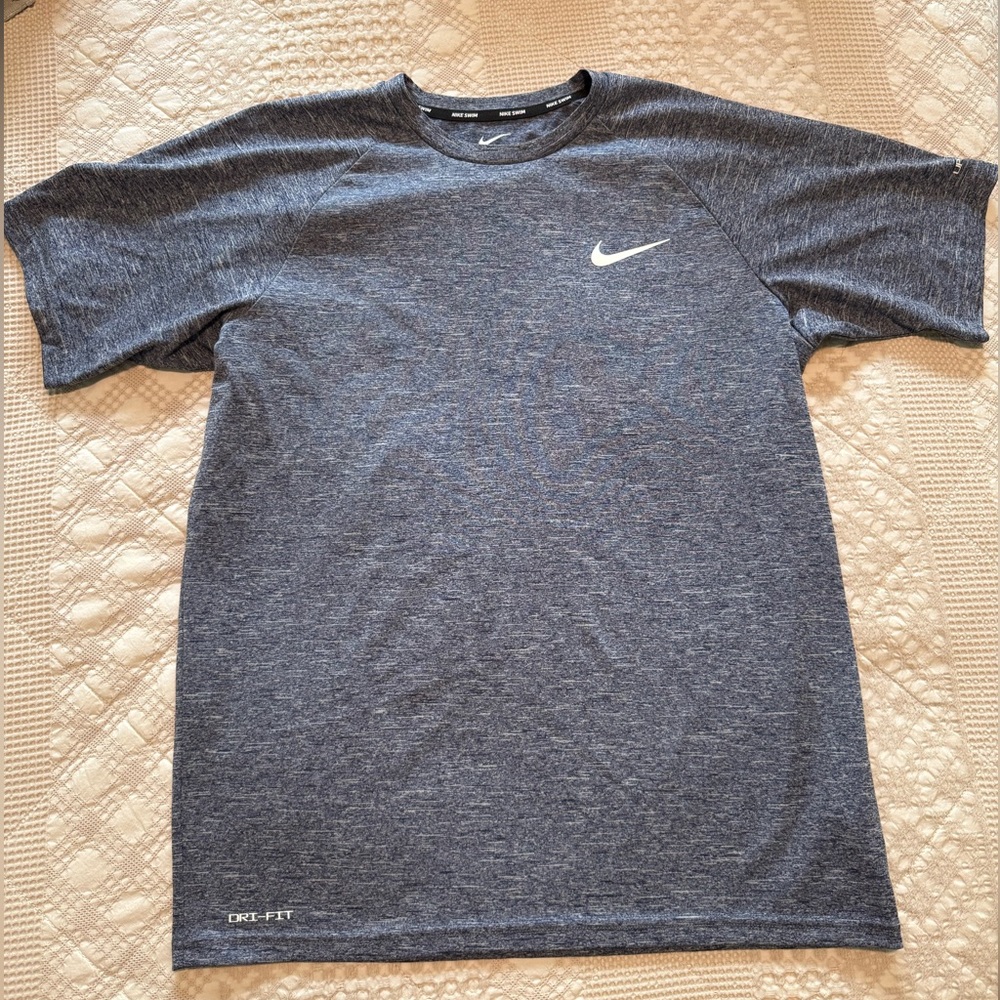 Nike Men's Swim Heathered Navy Blue Short-Sleeve Performance Tee